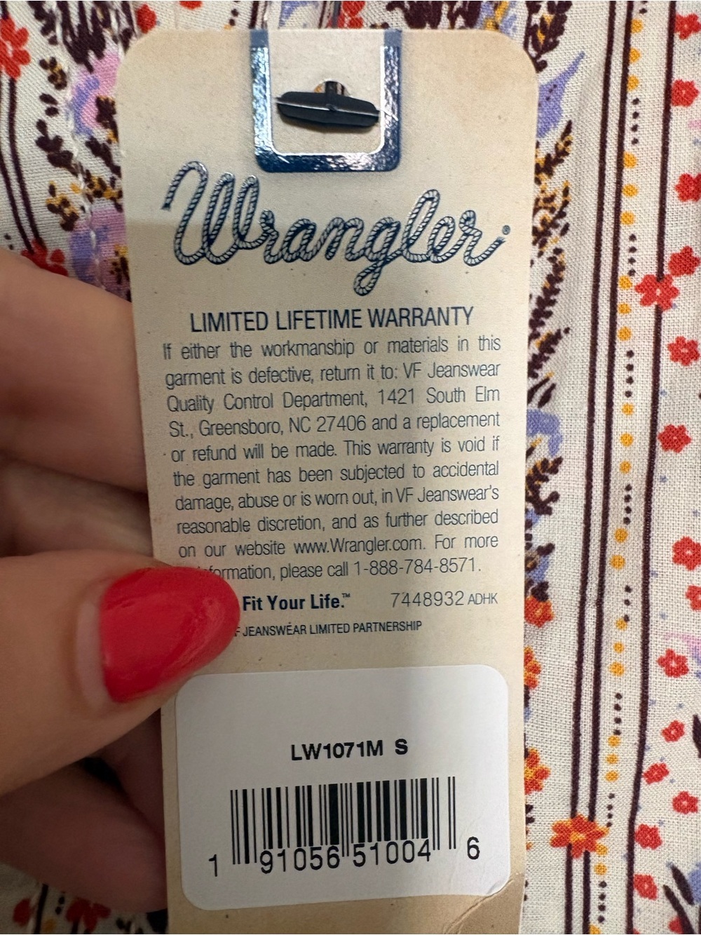 NWT Wrangler Floral Western Button Down Shirt S/P - Picture 3 of 5